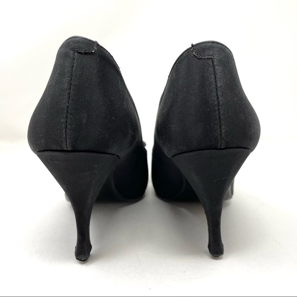 KENNETH COLE black satin heels - Picture 5 of 10